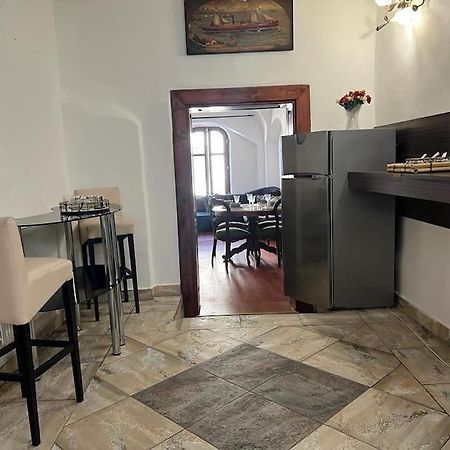 City Center Apartment 班斯卡-比斯特里察 外观 照片