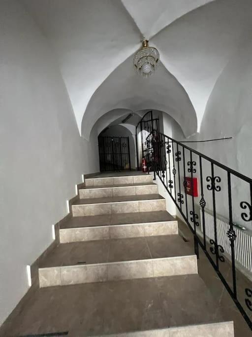 City Center Apartment 班斯卡-比斯特里察 外观 照片