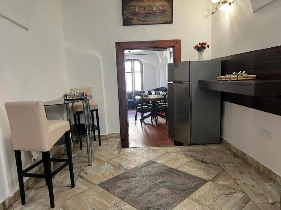 City Center Apartment 班斯卡-比斯特里察 外观 照片